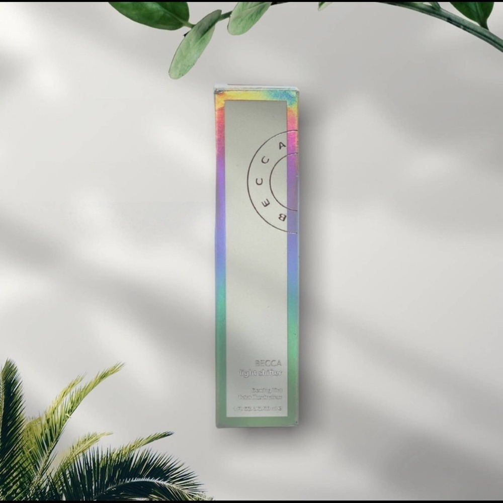 NWT Becca Light Shifter Dewing Tint (NEW IN BOX)